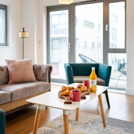 Chic Property Near Tower Hill With A Gym London Exterior photo